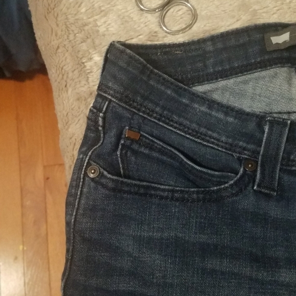 LEVIS BOLD CURVE LOW RISE SKINNY SZ 13/31 EUC - Picture 8 of 8